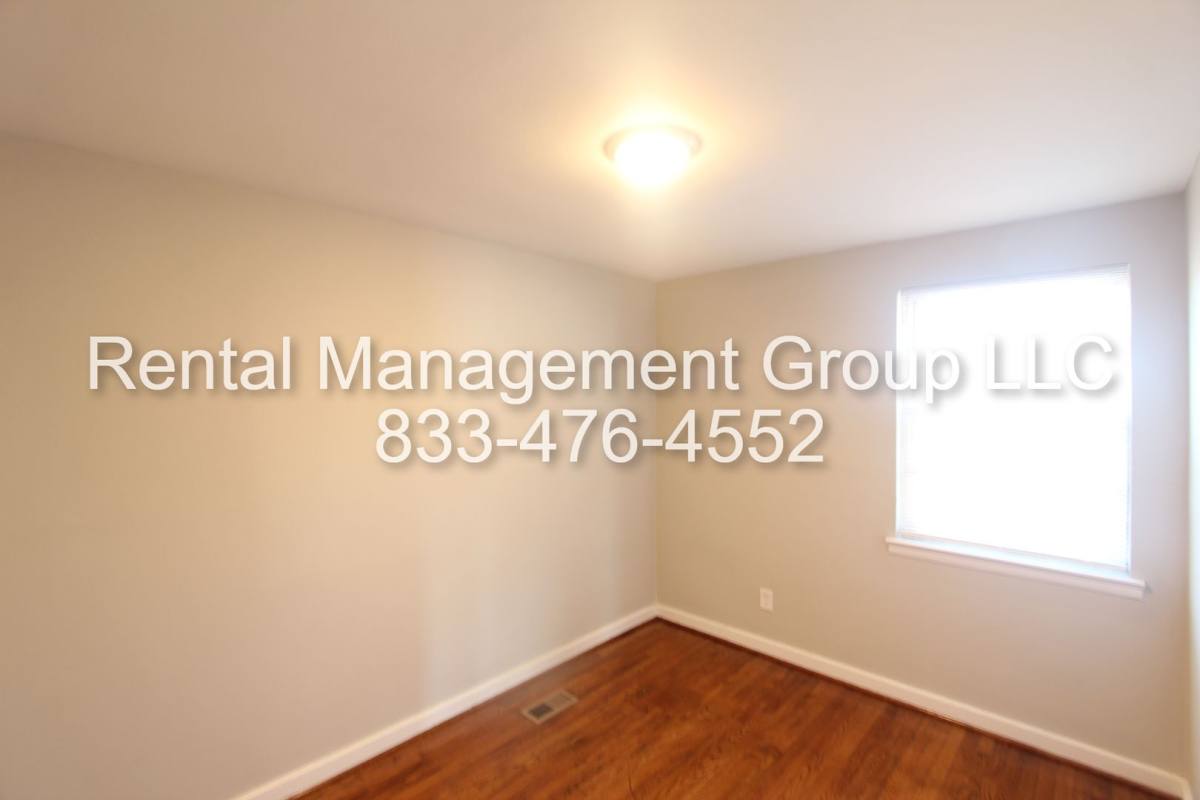 House for rent at 6516 Millard Fuller Rd, Fairfield, AL 35064