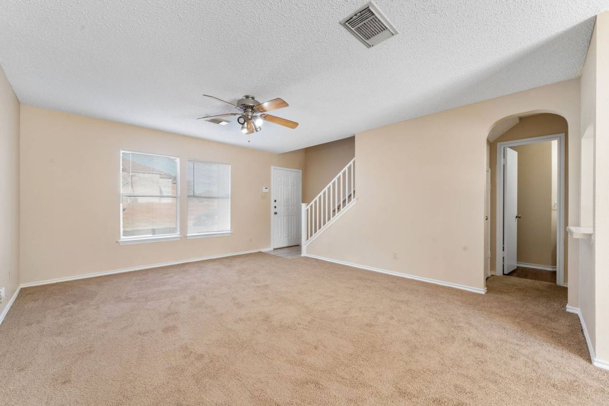 House for rent at 7038 Cole Creek Dr, Converse, TX 78109
