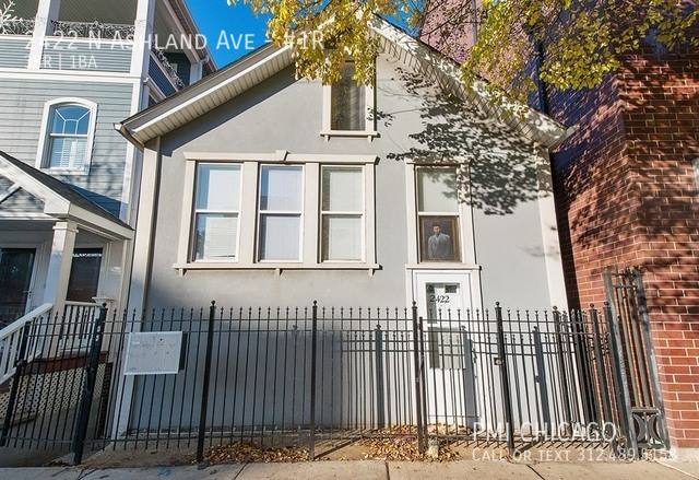 Apartment for rent at 2422 N Ashland Ave #1R, Chicago, IL 60614