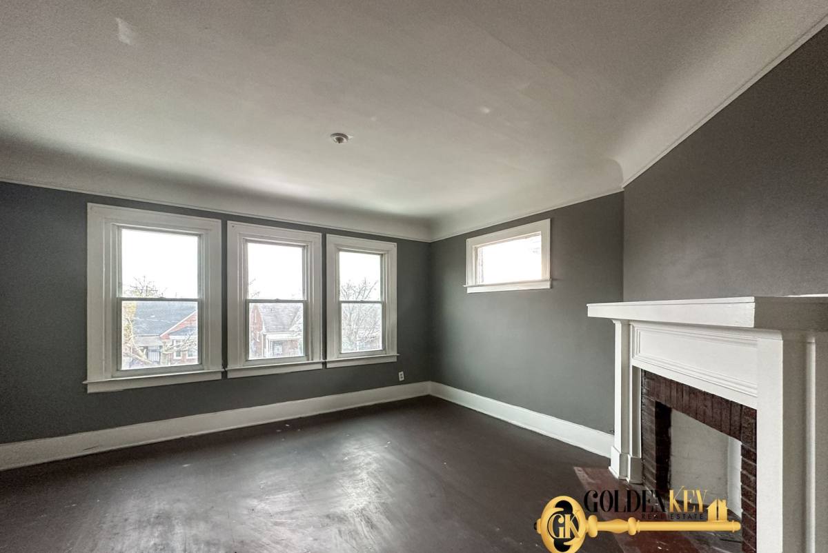 Apartment for rent at 2732-2734 Clements, Detroit, MI 48238