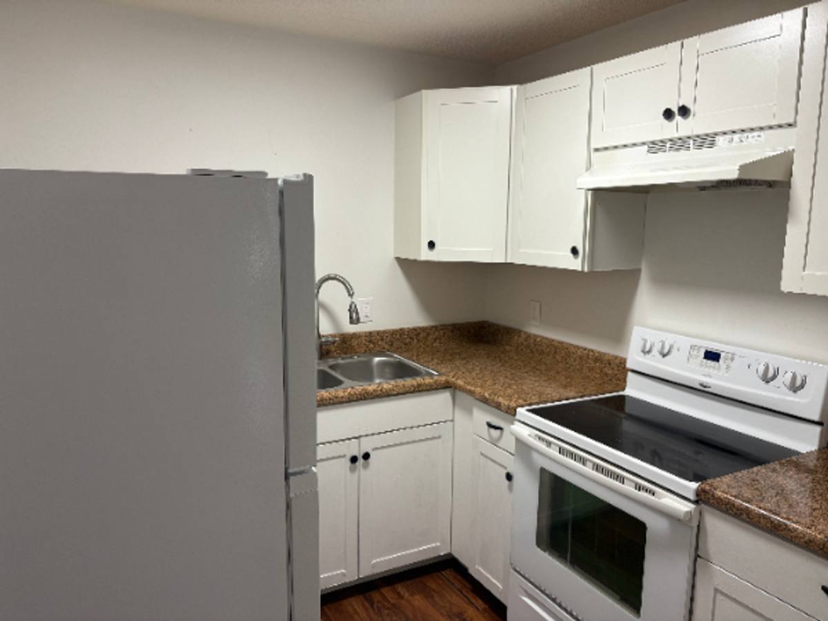 Apartment for rent at 201 Sewanee St, Harriman, TN 37748