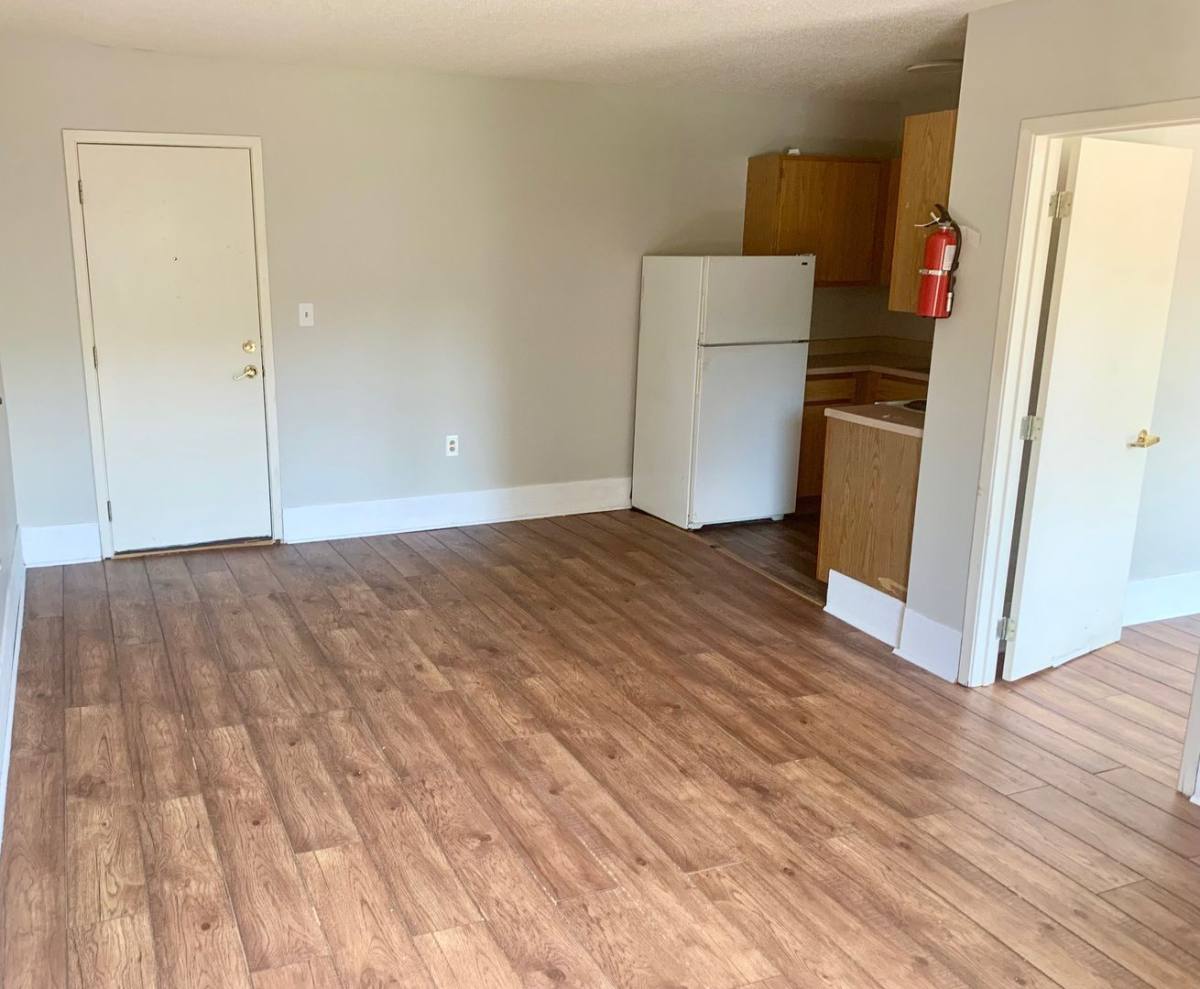 Apartment for rent at 201 Sewanee St, Harriman, TN 37748