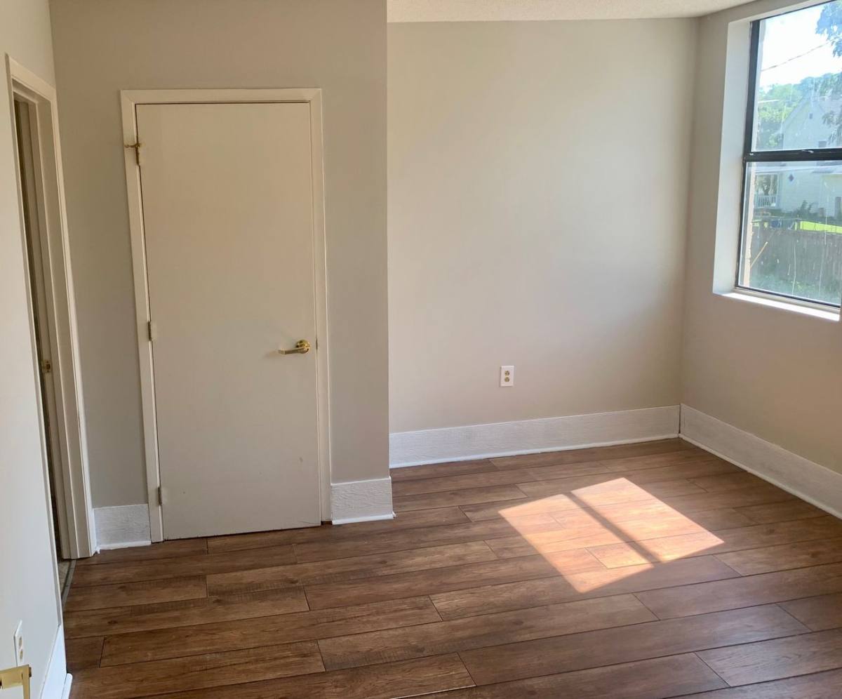 Apartment for rent at 201 Sewanee St, Harriman, TN 37748