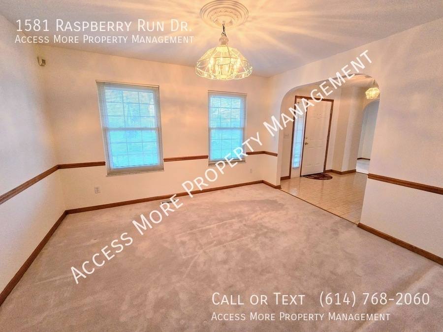 House for rent at 1581 Raspberry Run Dr, Columbus, OH 43204