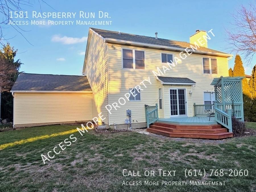 House for rent at 1581 Raspberry Run Dr, Columbus, OH 43204