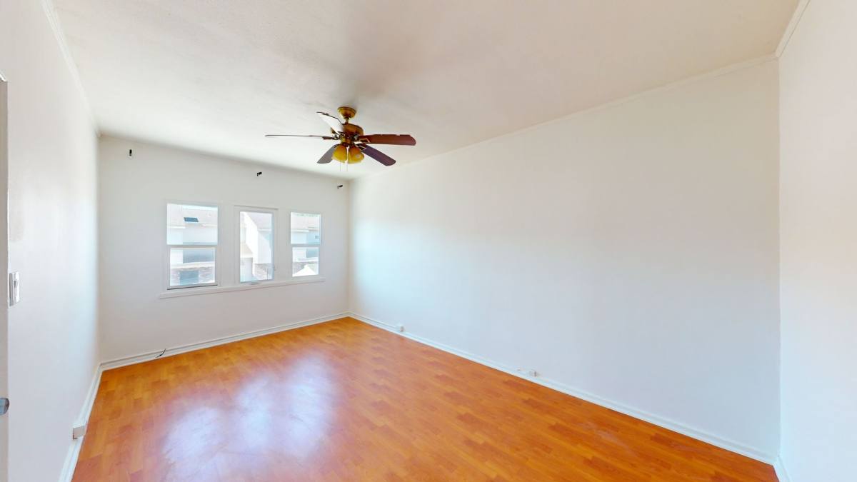 Apartment for rent at 710 - 712 E Chevy Chase Dr, Glendale, CA 91205