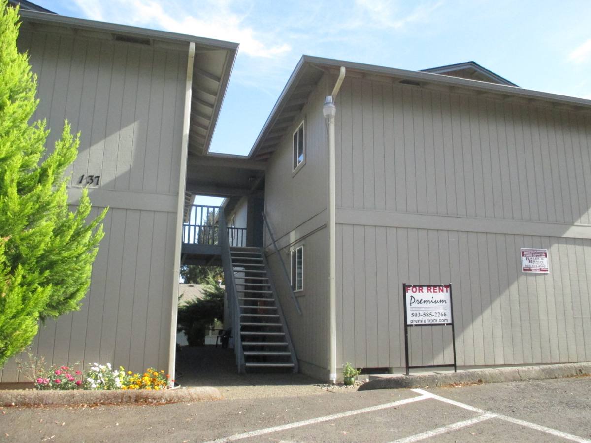 Apartment for rent at 127C Hrubetz Rd SE, Salem, OR 97302