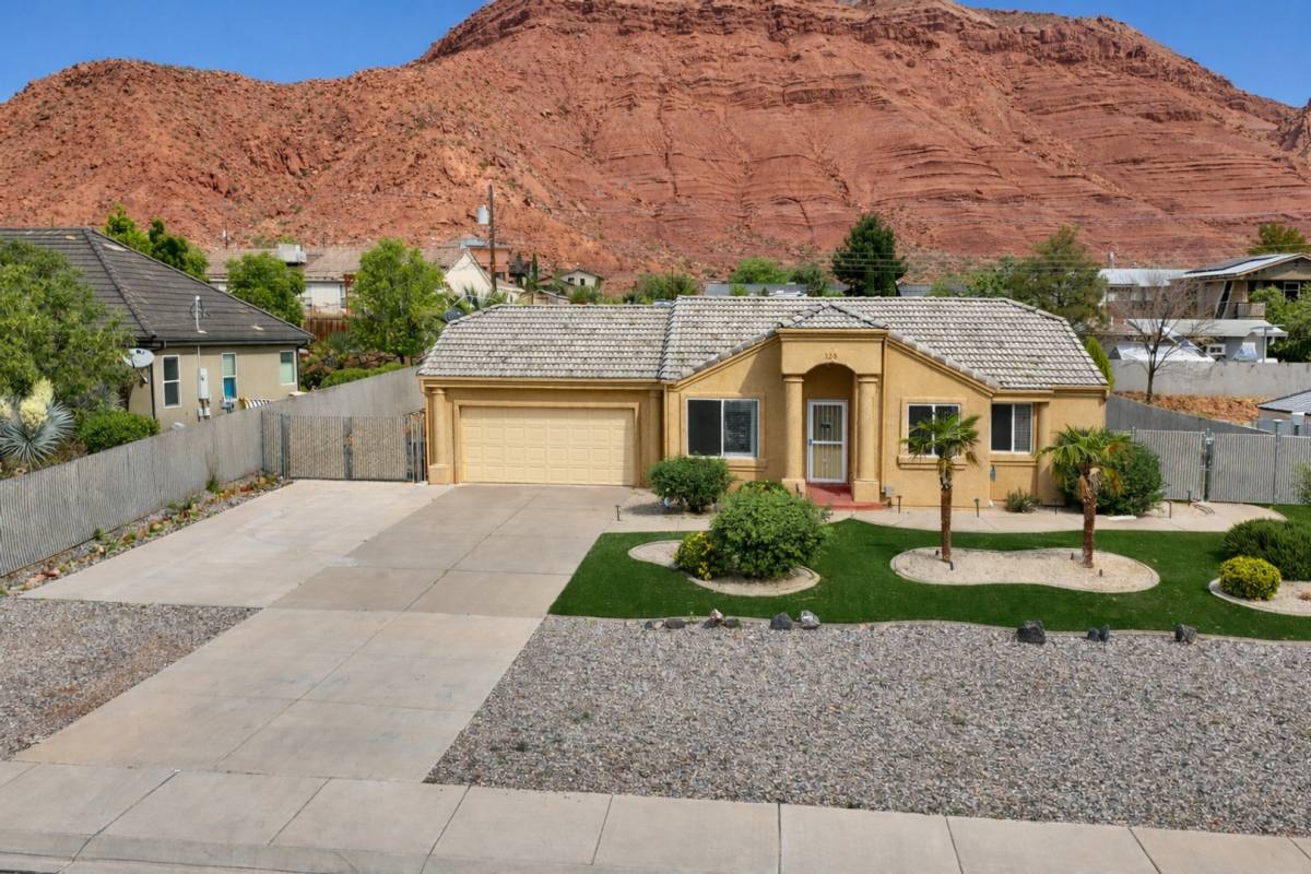 House for rent at 125 E 300 N, Ivins, UT 84738