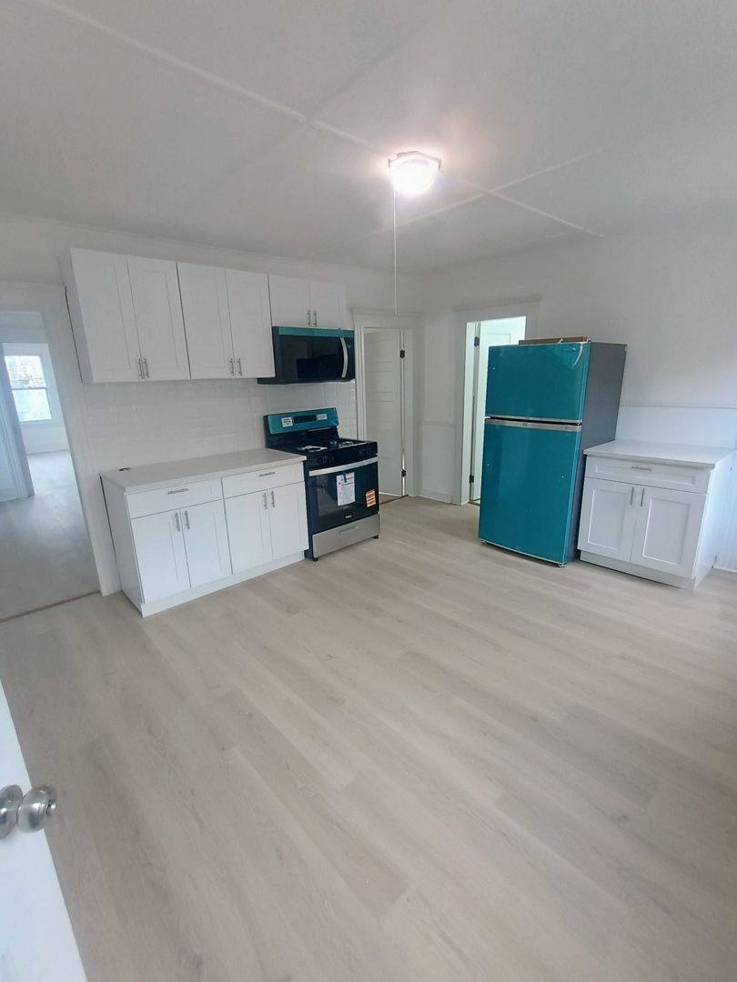 Apartment for rent at 152 Turner Ave, Torrington, CT 06790