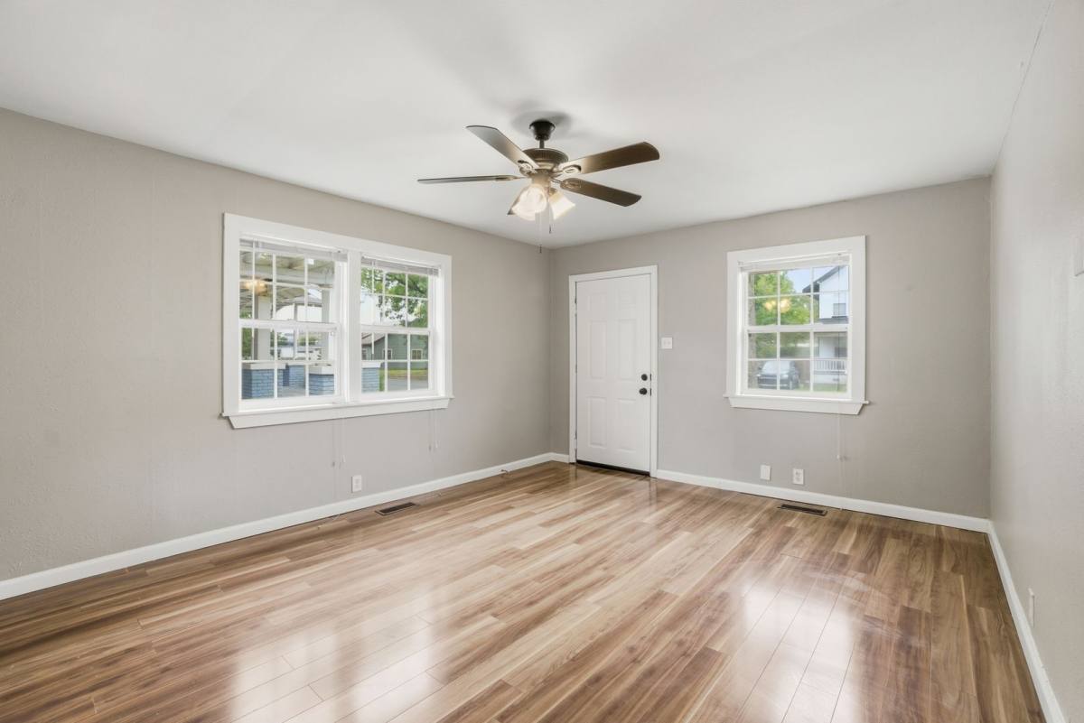 Apartment for rent at 1318-1320 S Summit St, Little Rock, AR 72202