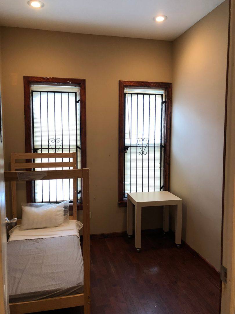 Apartment for rent at 1824 W Diamond St, Philadelphia, PA 19121