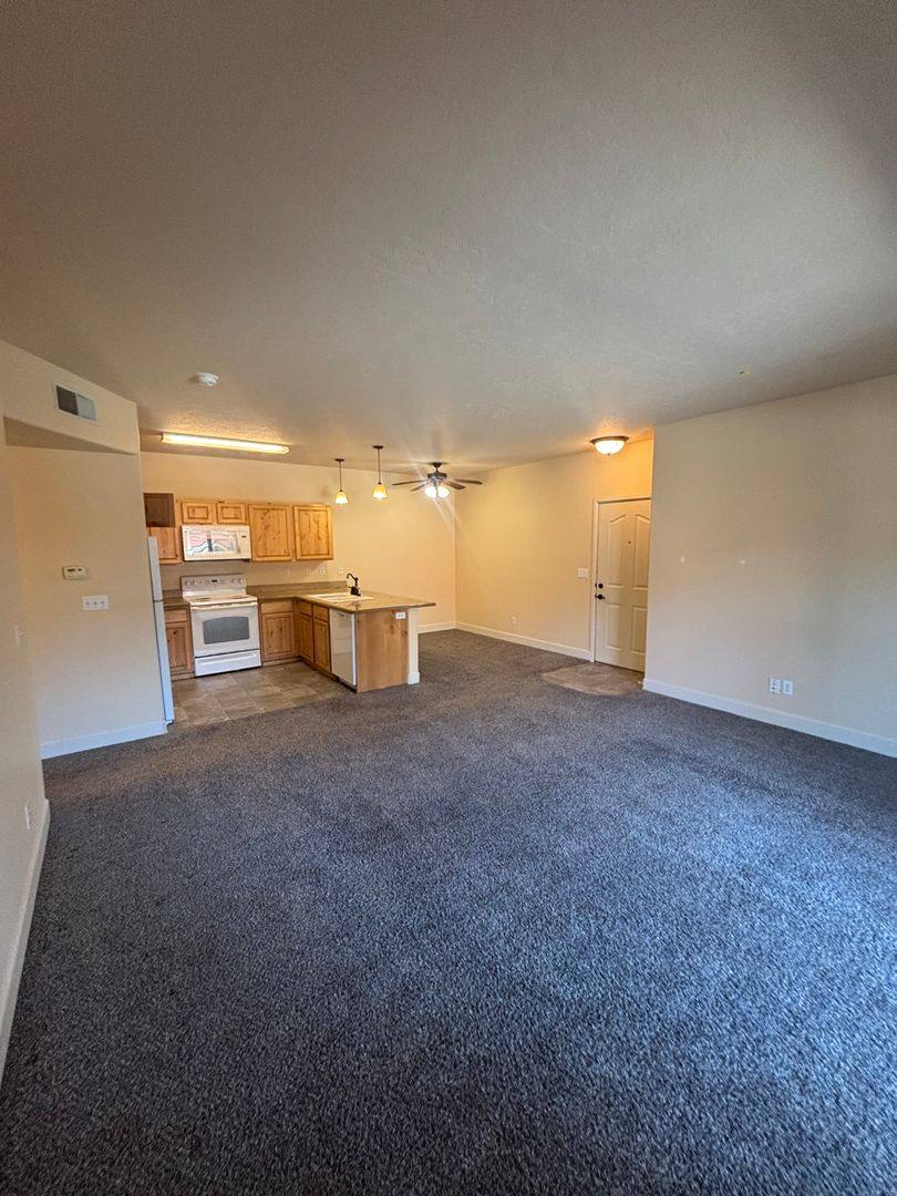 Condo for rent at 6735 N Spurwing Loop #204, Coeur D Alene, ID 83814