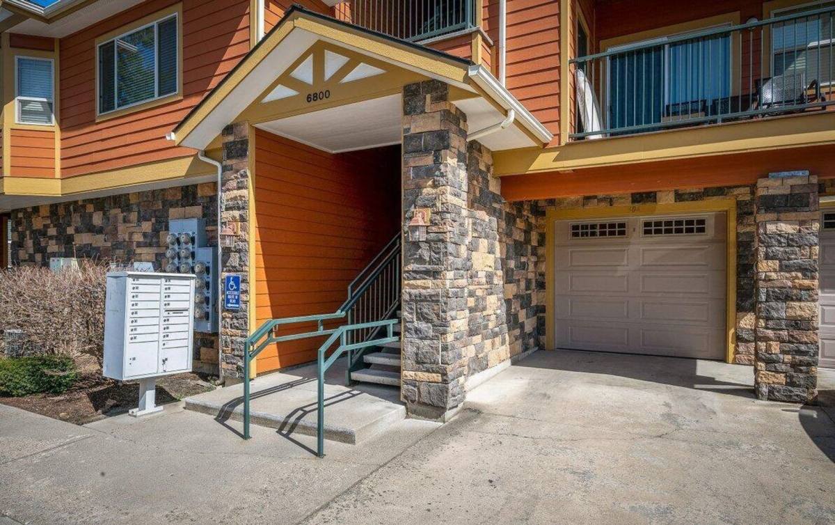 Condo for rent at 6800 N Spurwing Loop, Coeur D Alene, ID 83815