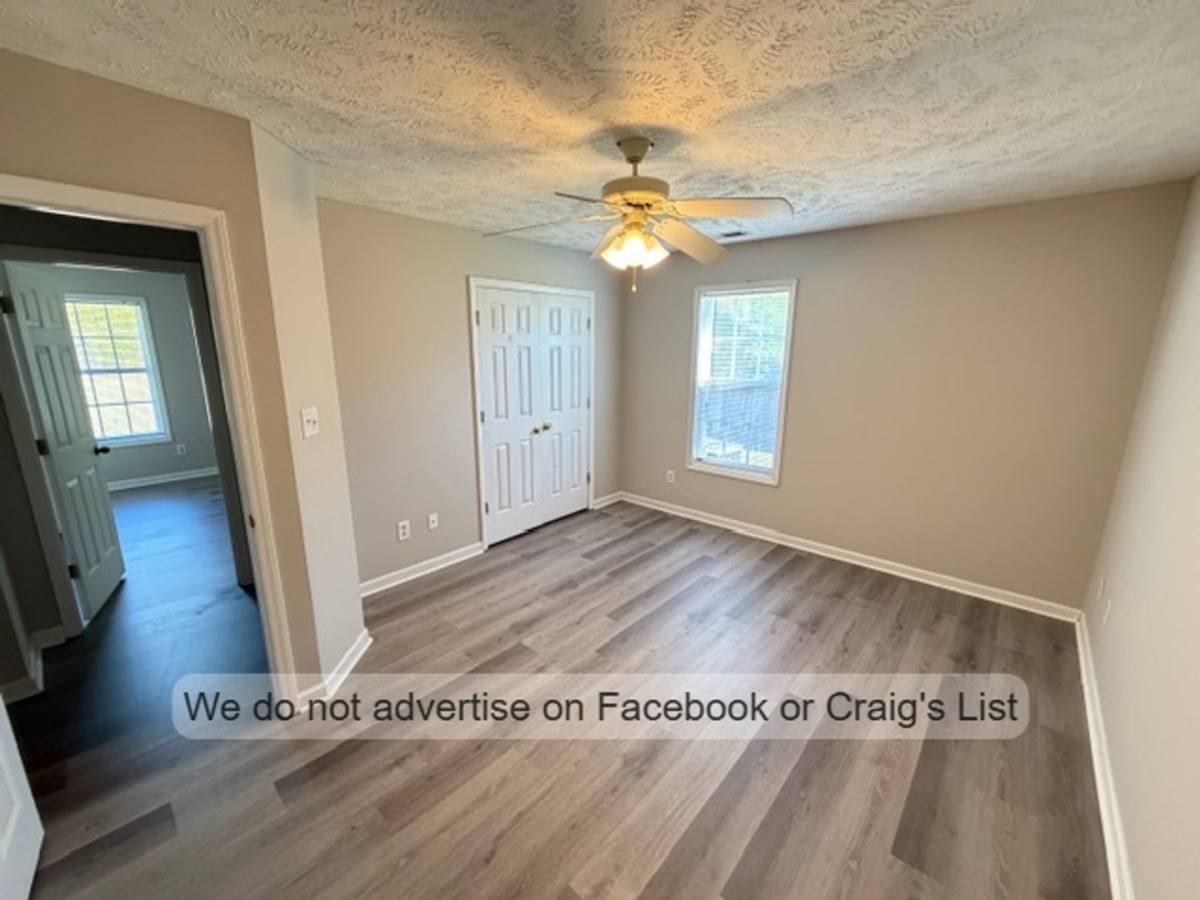 House for rent at 132 Congaree Dr, Raeford, NC 28376