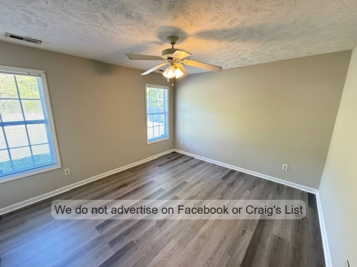 House for rent at 132 Congaree Dr, Raeford, NC 28376