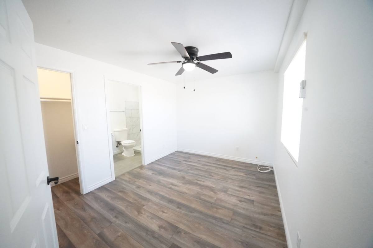 Apartment for rent at 118 S Mojave Rd, Las Vegas, NV 89104