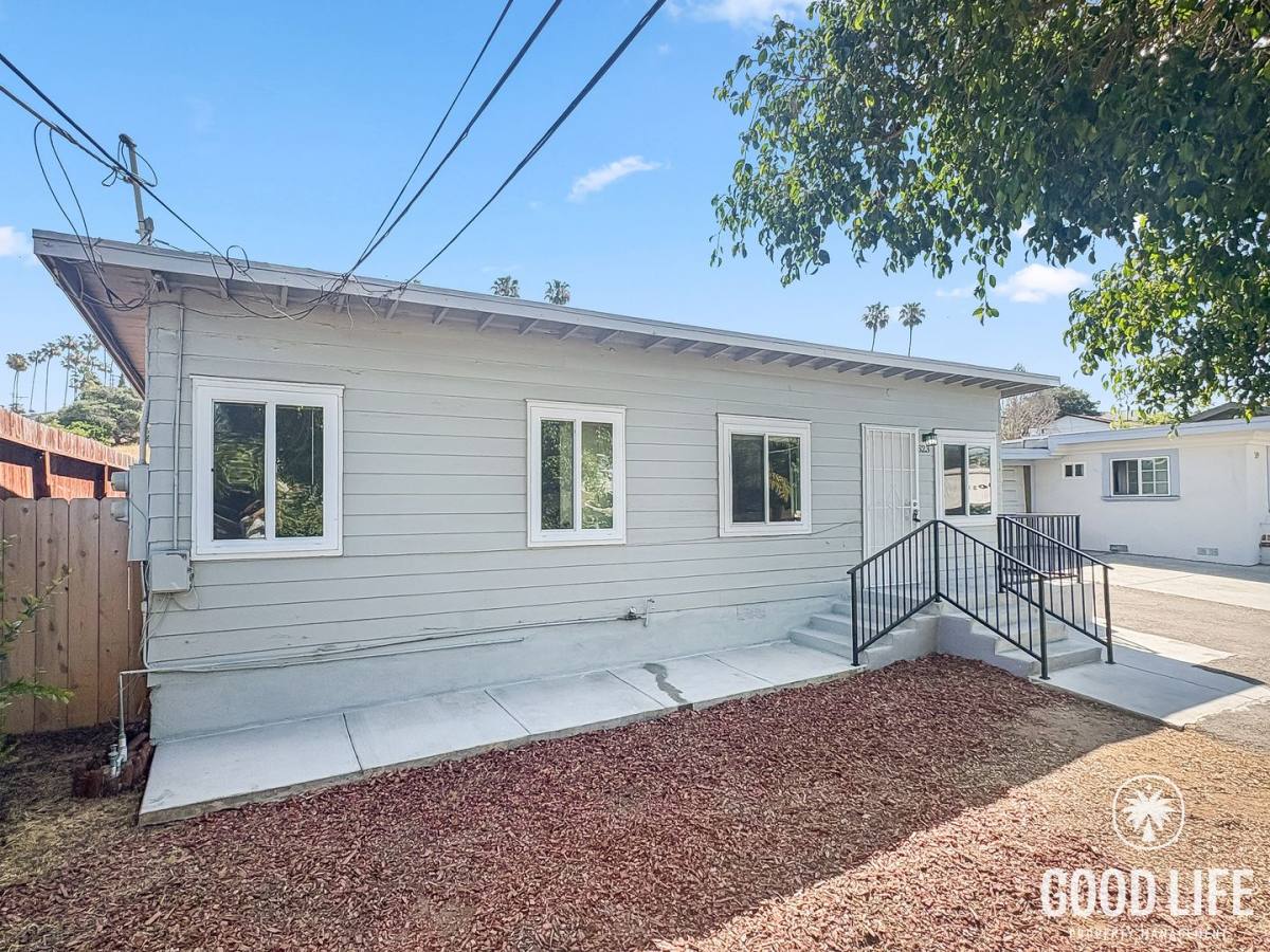 Apartment for rent at 523 N Citrus Ave, Vista, CA 92084