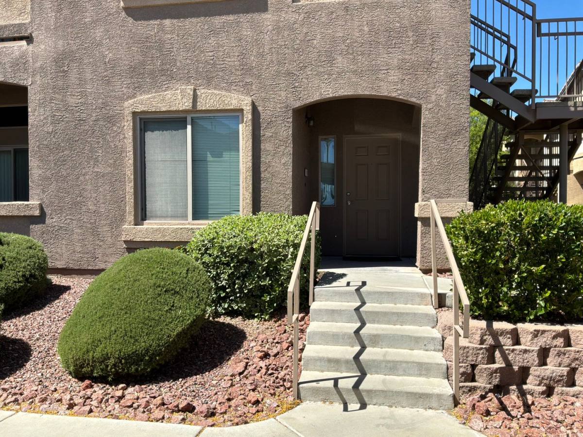 Condo for rent at 8805 Jeffreys St, Las Vegas, NV 89123