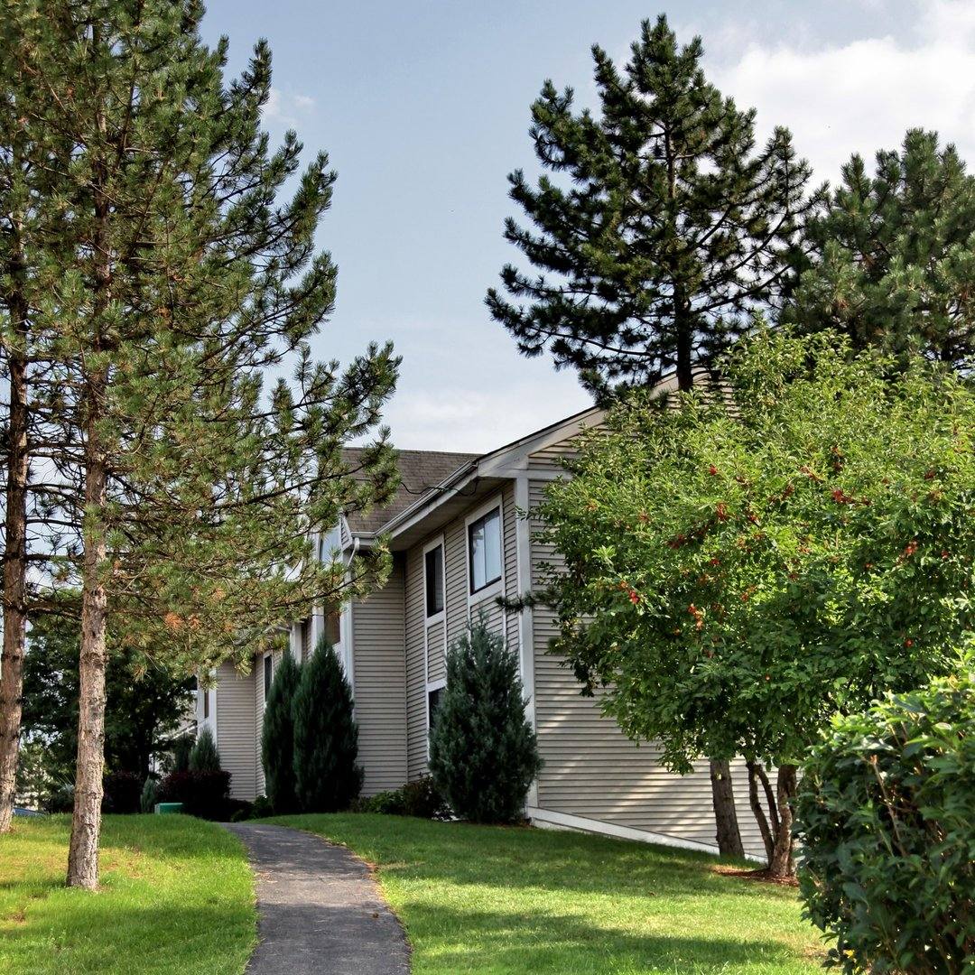 Apartment for rent at 508 Ivy Ridge Rd, Syracuse, NY 13210