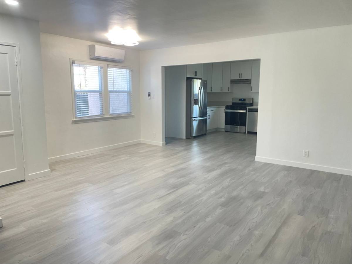 Apartment for rent at 4594 Gardena Dr, Riverside, CA 92506
