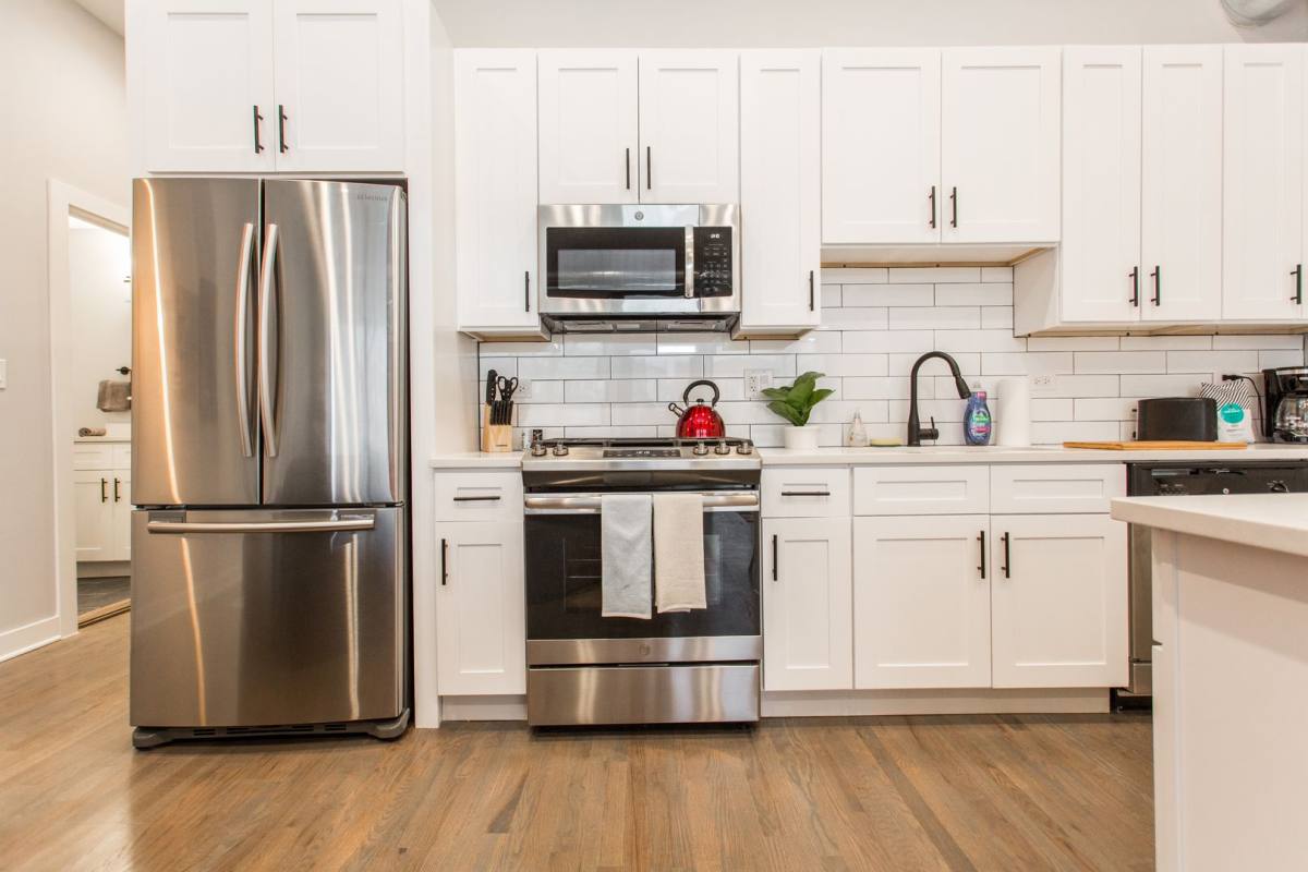 Apartment for rent at 3264 N Clark, Chicago, IL 60657