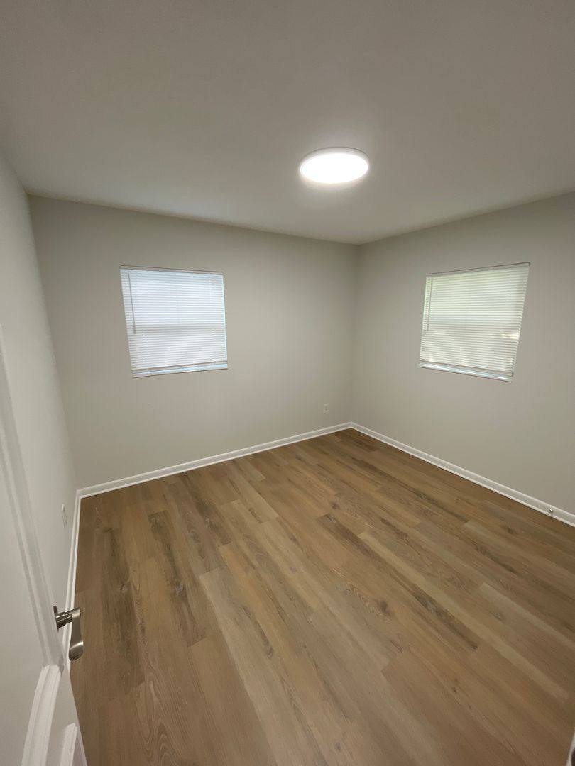 Townhouse for rent at 126-132 E Harding St, Orlando, FL 32806