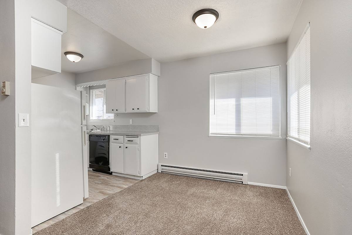 Apartment for rent at 6521 - 6539 N Albina Ave, Portland, OR 97217