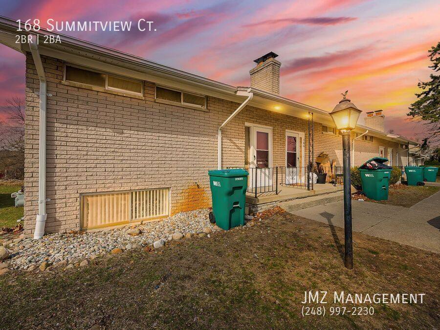 House for rent at 168 Summitview Court, White Lake, MI 48386
