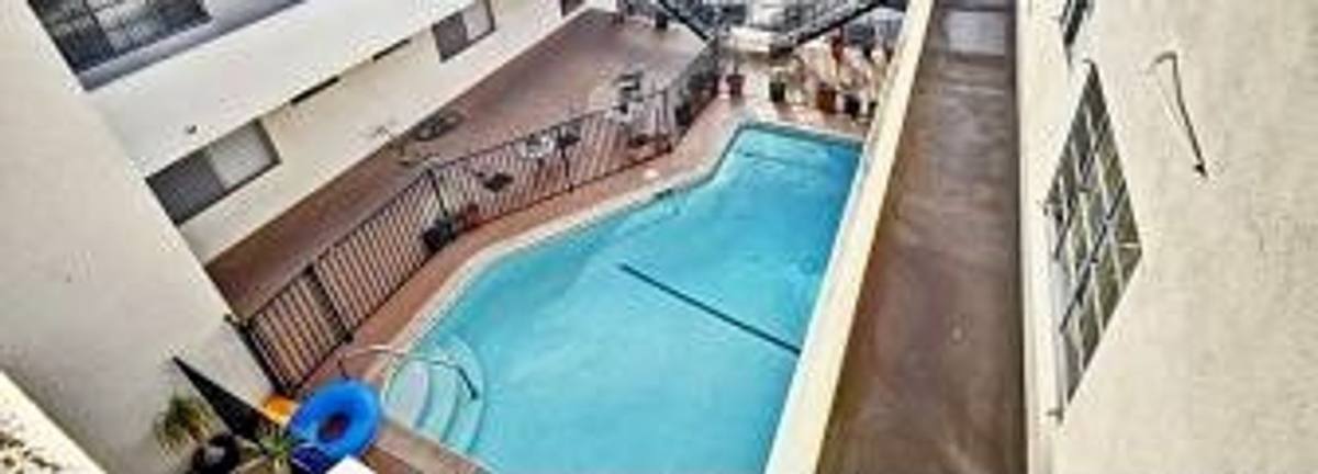 Apartment for rent at 323 Marine St, Santa Monica, CA 90405
