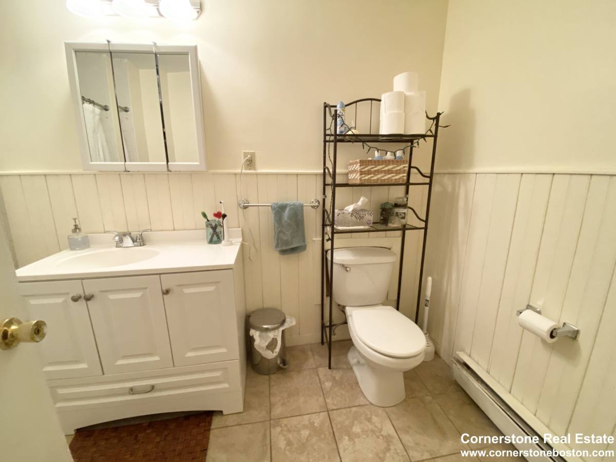 Apartment for rent at 1524 Tremont St #3, Roxbury Crossing, MA 02120