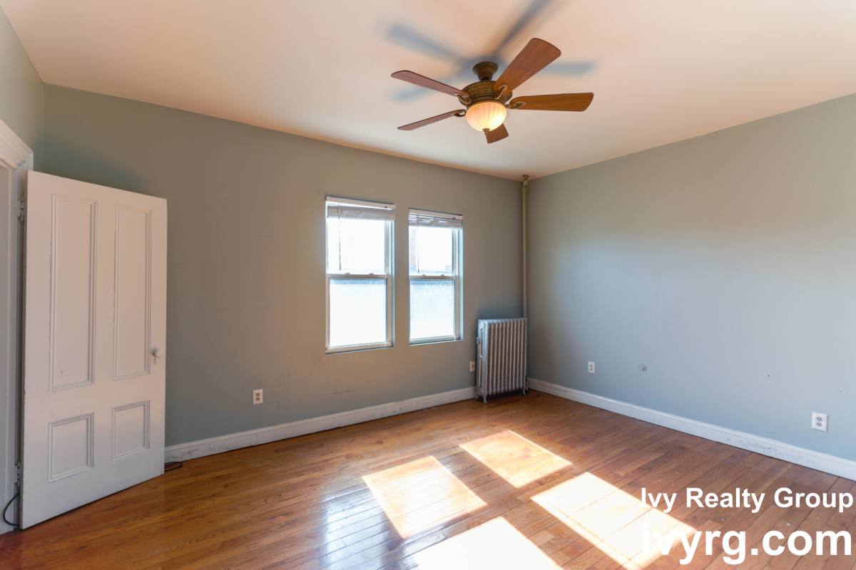 Apartment for rent at 47 Franklin St #2, Somerville, MA 02145
