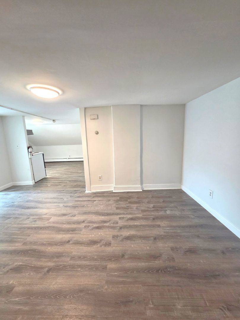 Apartment for rent at 22 Johnson St, Pawtucket, RI 02860