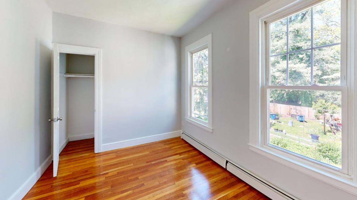 Apartment for rent at 28-30 Avon St, New Haven, CT 06511