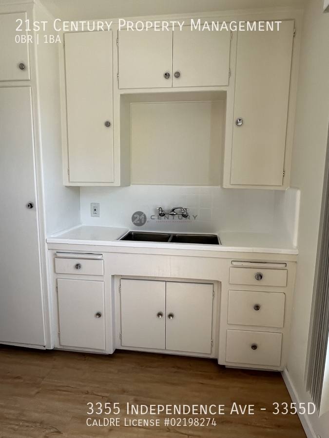 Apartment for rent at 3355 Independence Ave #3355D, South Gate, CA 90280