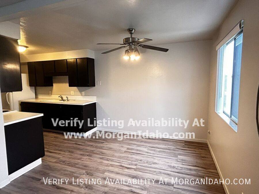 Townhouse for rent at 697 White Cloud, Boise, ID 83709