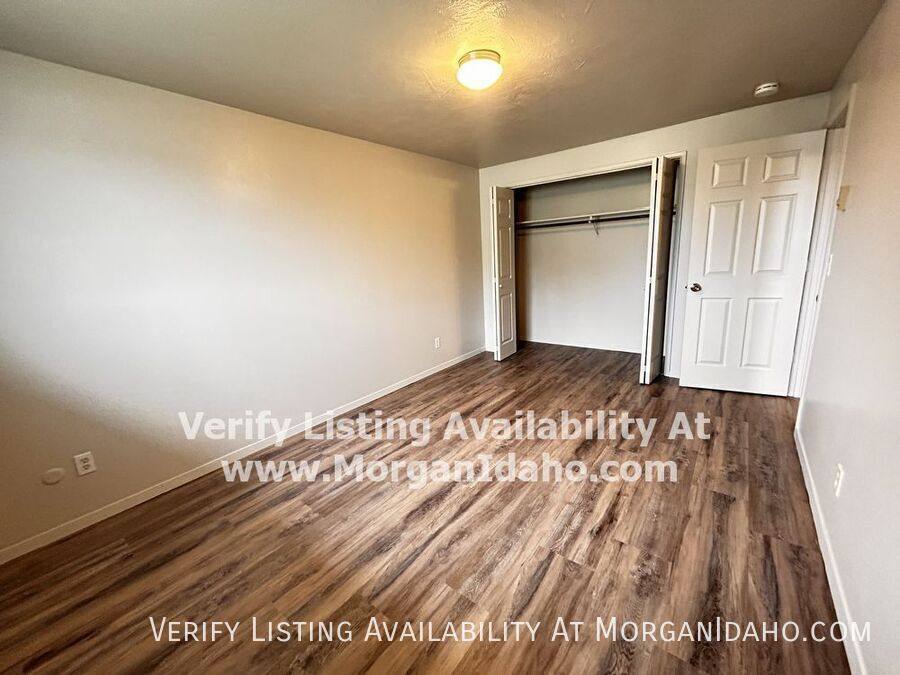 Townhouse for rent at 697 White Cloud, Boise, ID 83709