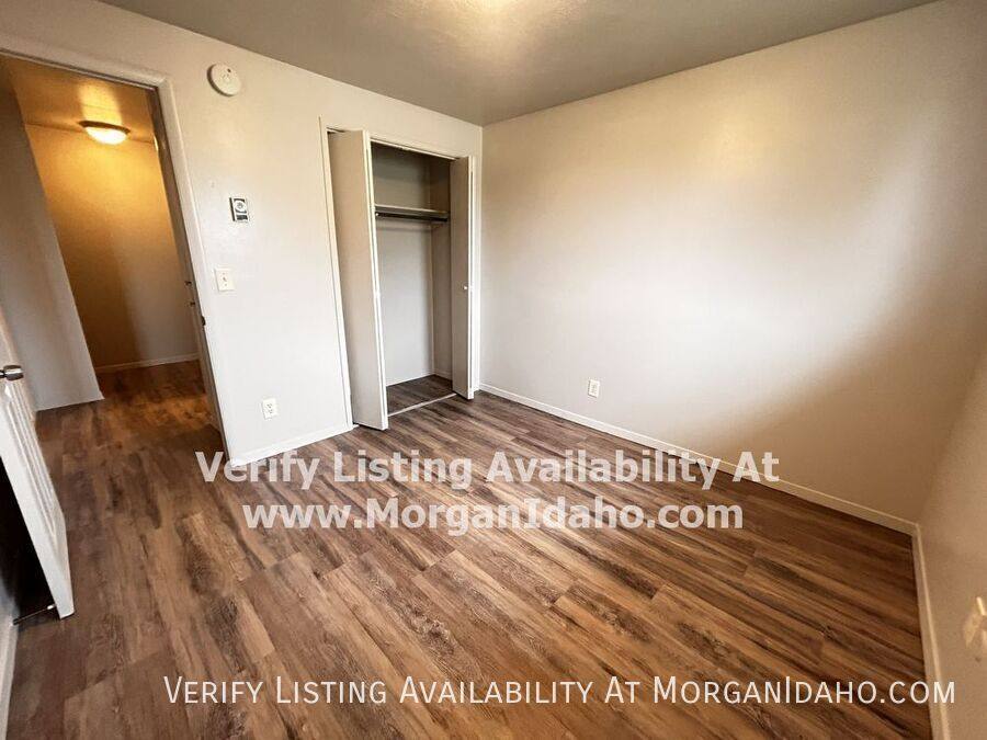 Townhouse for rent at 697 White Cloud, Boise, ID 83709