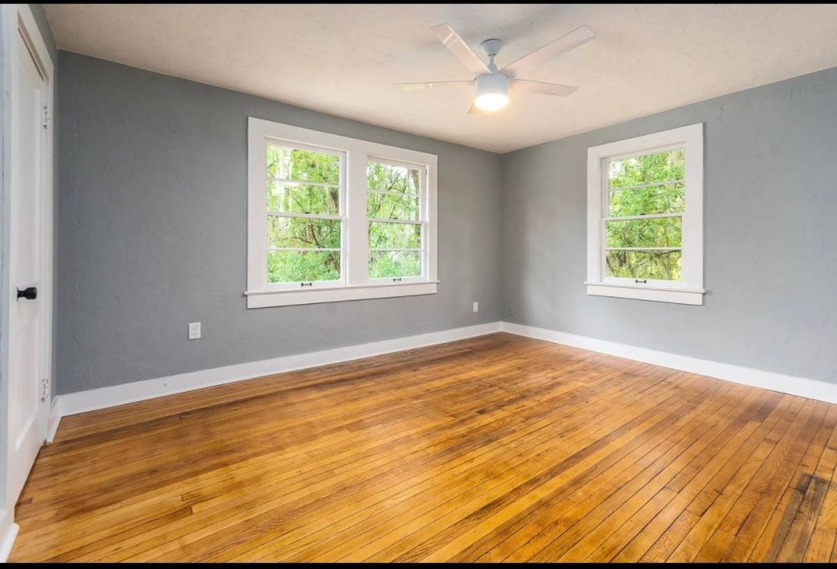 House for rent at 722 NE 4th Ave, Gainesville, FL 32601