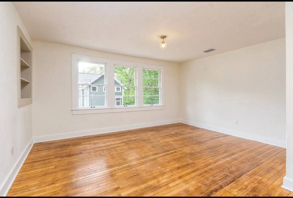 House for rent at 722 NE 4th Ave, Gainesville, FL 32601