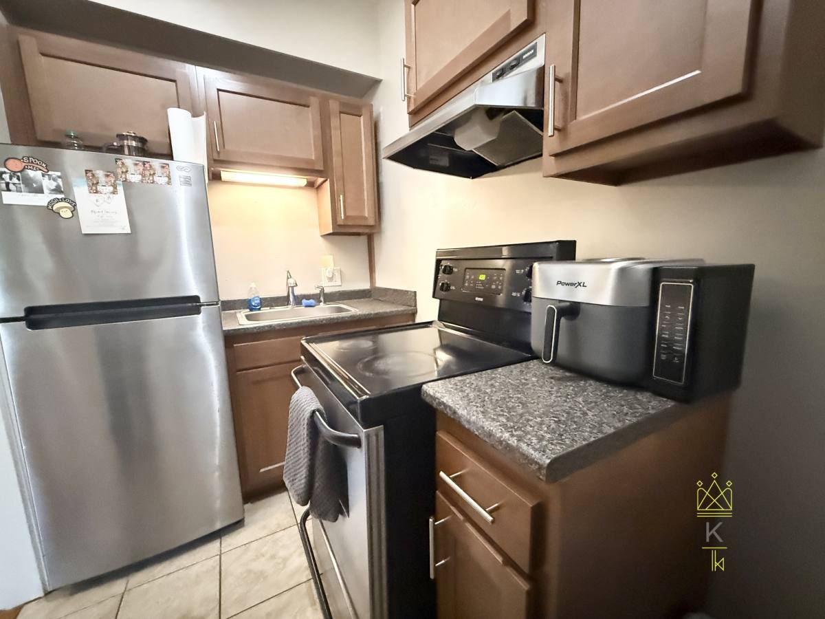 Apartment for rent at 181 Winthrop Rd #8, Brookline, MA 02445