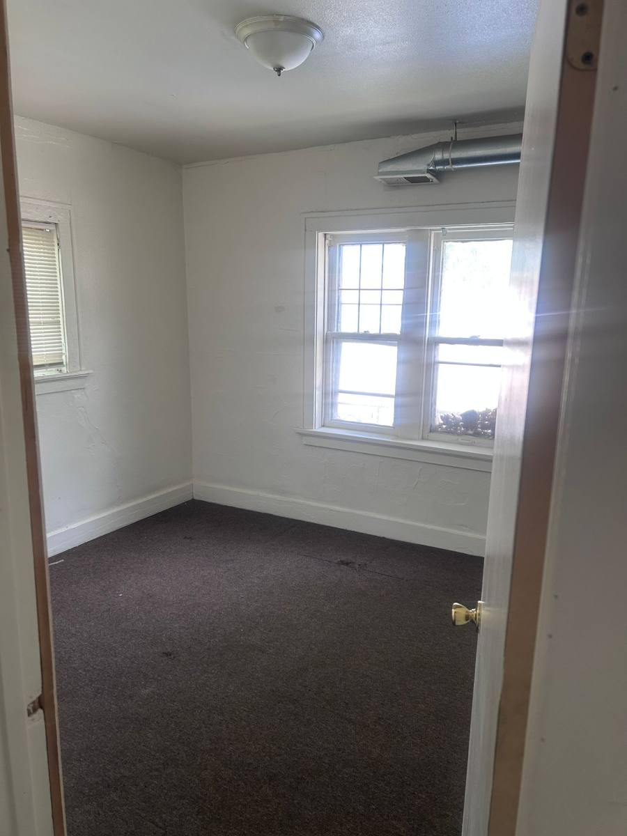 Apartment for rent at 1625 W Keefe Ave, Milwaukee, WI 53206