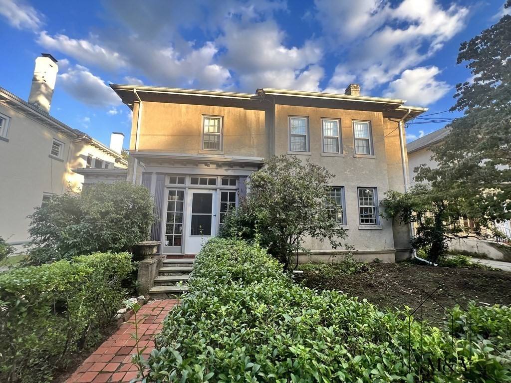 Apartment for rent at 67 Green St, Brookline, MA 02446
