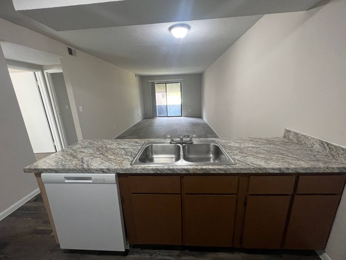 Apartment for rent at 101 Canal Rd, Hebron, OH 43025