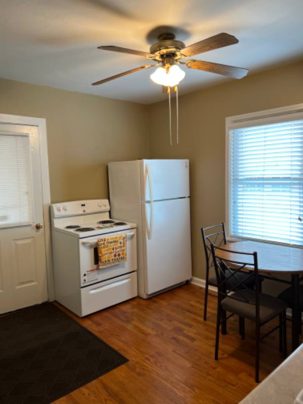 Apartment for rent at 225 N Park Dr #1, Point Pleasant, WV 25550