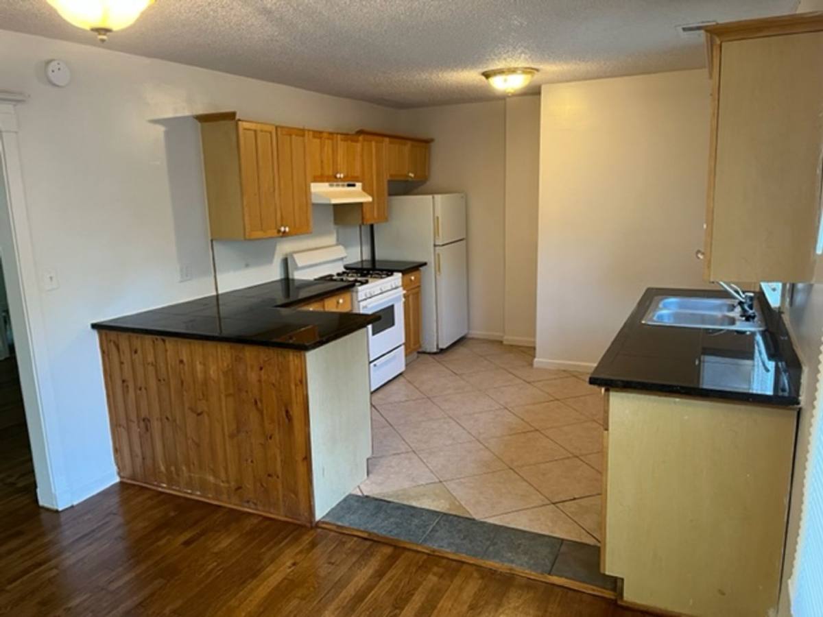 Apartment for rent at 1566 Donald Lee Hollowell Parkway NW, Atlanta, GA 30318