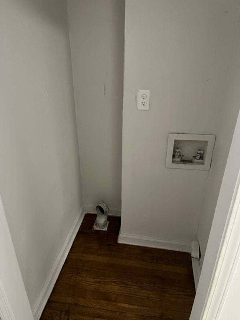 Apartment for rent at 1566 Donald Lee Hollowell Parkway NW, Atlanta, GA 30318