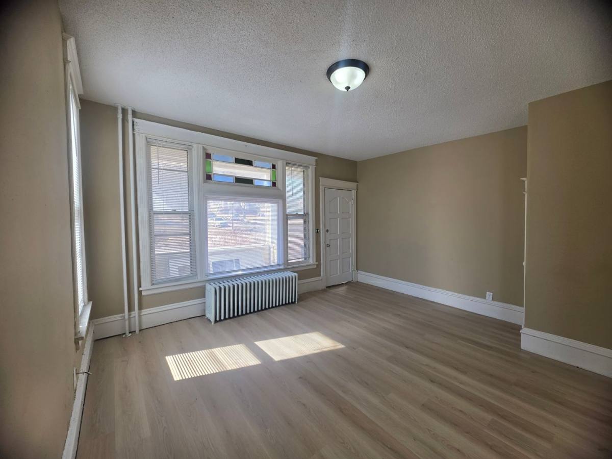 Apartment for rent at 1136 Edgerton St, Saint Paul, MN 55130