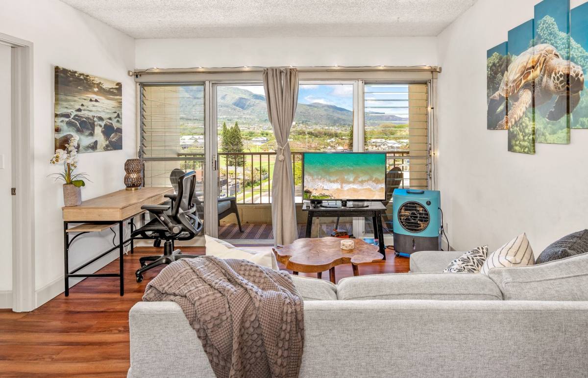 Condo for rent at 1063 Lower Main #402, Wailuku, HI 96793