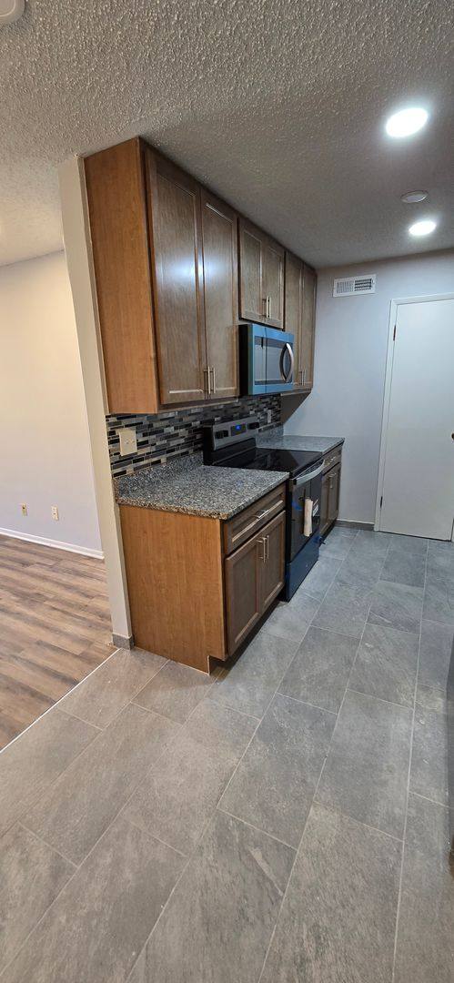 Condo for rent at 9882 Greenery Court E, Saint Louis, MO 63132