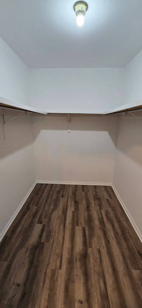 Condo for rent at 9882 Greenery Court E, Saint Louis, MO 63132